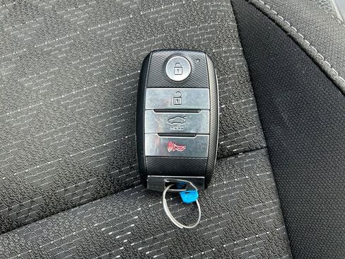 Used 2023 Kia Rio S w/ Technology Package FWD image 34