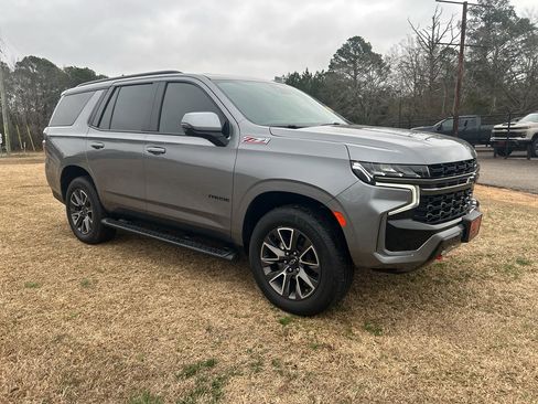 Used 2021 Chevrolet Tahoe Z71 w/ Z71 Signature Package image 7