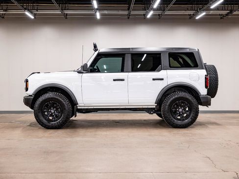 Used 2023 Ford Bronco Wildtrak AWD/4WD image 22