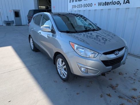 Used 2012 Hyundai Tucson Limited w/ Premium Pkg image 8