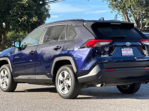 Certified 2022 Toyota RAV4 XLE image 5
