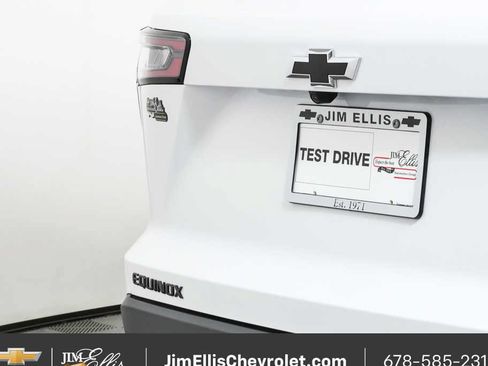 New 2026 Chevrolet Equinox LT w/ Midnight Edition FWD image 34