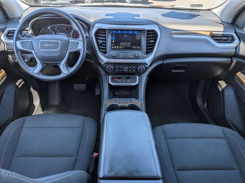 Certified 2023 GMC Acadia SLE FWD image 19