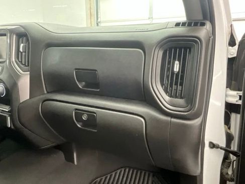 Used 2023 Chevrolet Silverado 1500 Custom image 11
