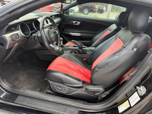 Used 2018 Ford Mustang EcoBoost Premium 2dr Fastback w/ Equipment Group 101A image 16