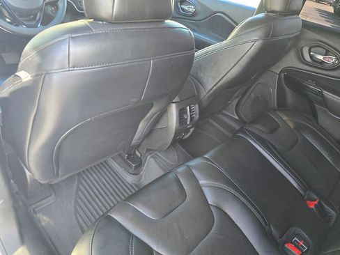 Used 2023 Jeep Cherokee Altitude Lux w/ Lux Elite Package image 25