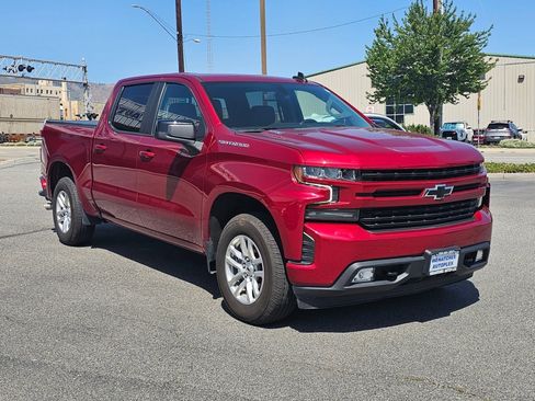 Used 2021 Chevrolet Silverado 1500 RST w/ Convenience Package II AWD/4WD image 8