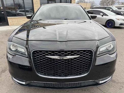 Used 2015 Chrysler 300 S w/ 300S Premium Group image 2