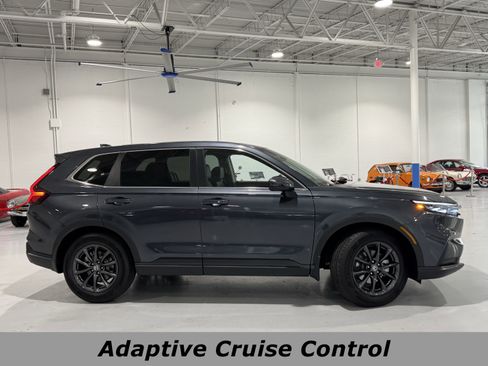 Used 2026 Honda CR-V EX-L image 2