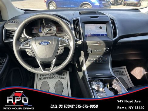 Used 2020 Ford Edge SEL w/ Cold Weather Package AWD/4WD image 16