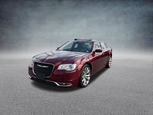 Used 2019 Chrysler 300 Touring w/ Quick Order Package 2EF RWD image 17