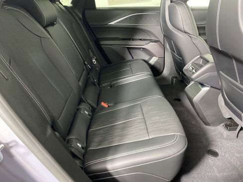 New 2026 Cadillac Lyriq Luxury image 25