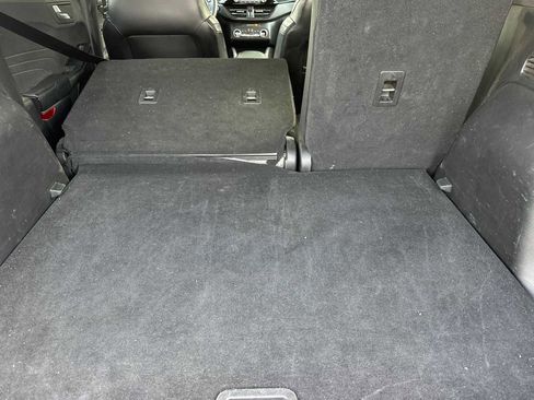 Used 2023 Ford Escape ST-Line image 12