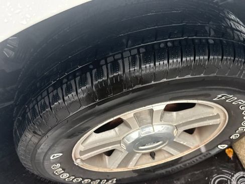 Used 2006 Ford F150 XLT RWD image 8