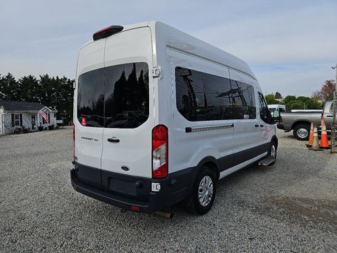Used 2020 Ford Transit 350 XL image 7