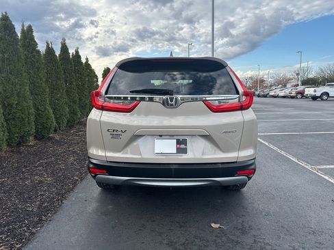 Used 2017 Honda CR-V EX-L image 6