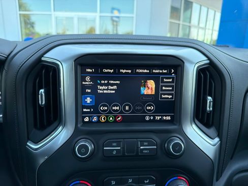 Used 2021 Chevrolet Silverado 1500 LTZ w/ LTZ Premium Package AWD/4WD image 13