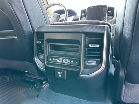 Used 2024 RAM 1500 Limited AWD/4WD image 31
