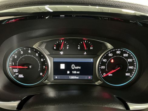 Used 2023 Chevrolet Traverse RS AWD/4WD image 18