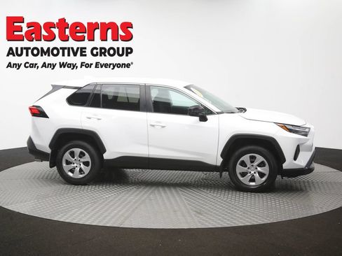 Used 2023 Toyota RAV4 LE AWD/4WD image 45