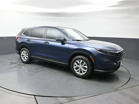 Used 2024 Honda CR-V LX image 8