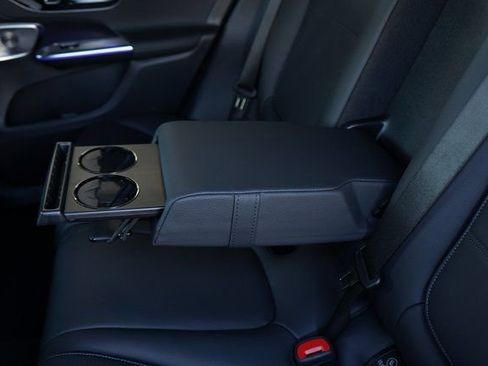 New 2026 Mercedes-Benz GLC 300 image 24