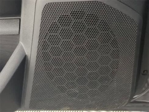 Used 2018 RAM 2500 Laramie w/ Convenience Group image 34