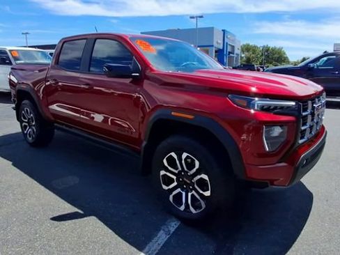 Used 2025 GMC Canyon AT4 w/ Nightfall Edition AWD/4WD image 2
