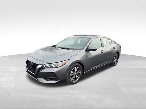 Used 2022 Nissan Sentra SV image 3