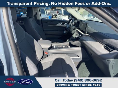 Used 2026 Ford Explorer Active RWD image 16