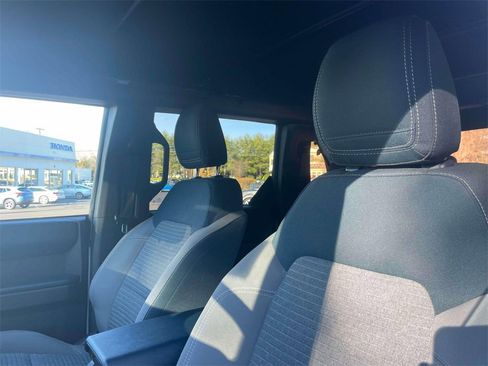 Used 2022 Ford Bronco Outer Banks image 17