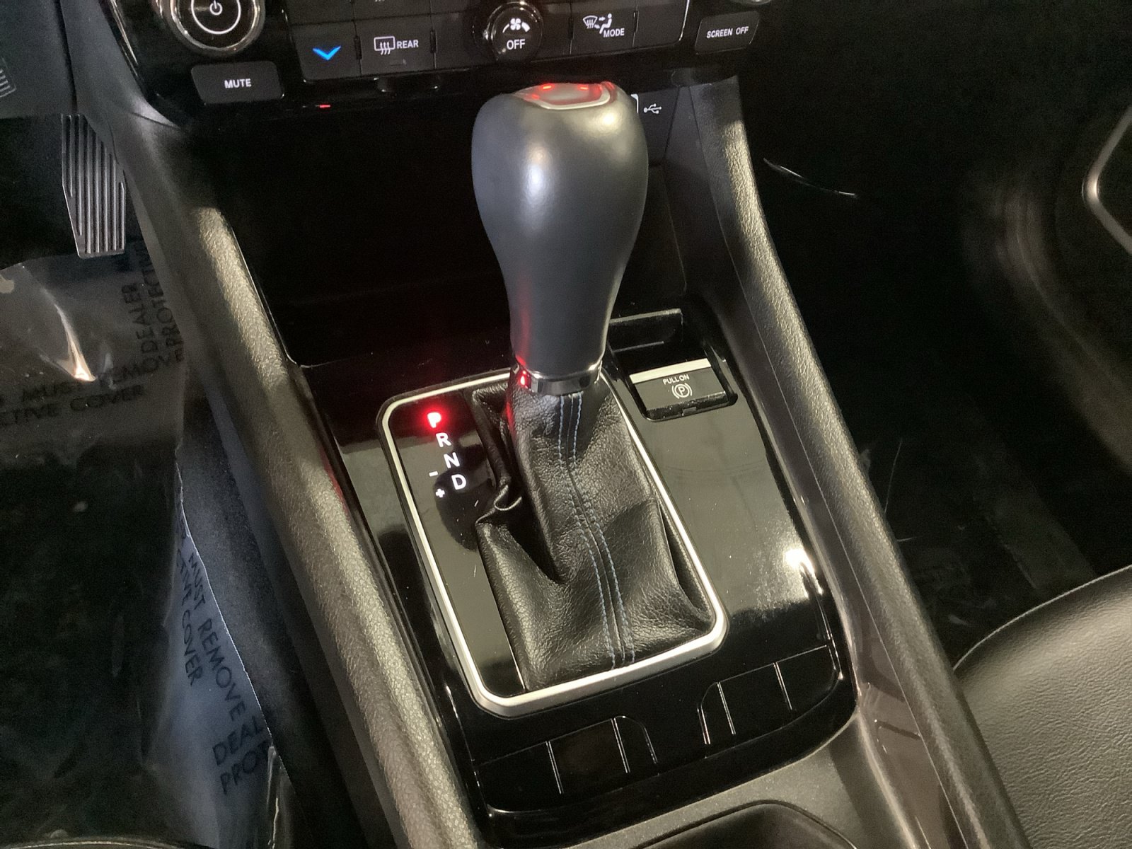 Used 2022 Jeep Compass Latitude FWD image 17