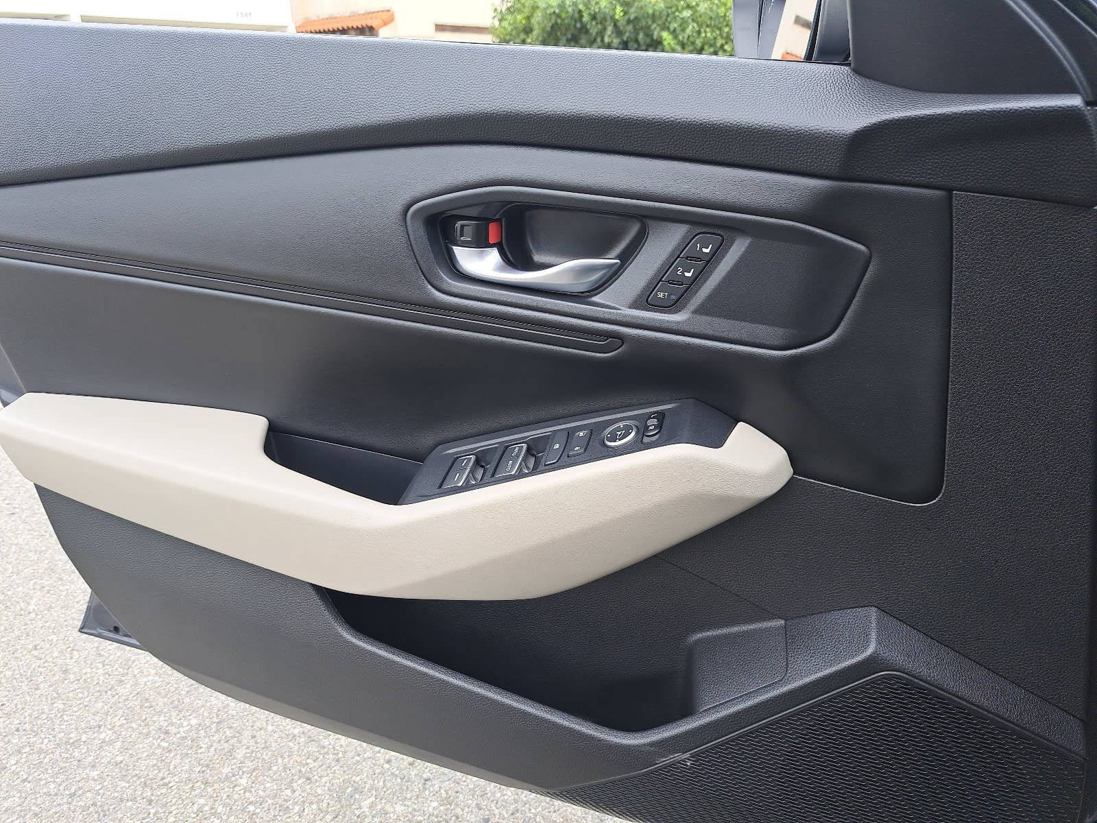Used 2023 Honda Accord EX-L image 29
