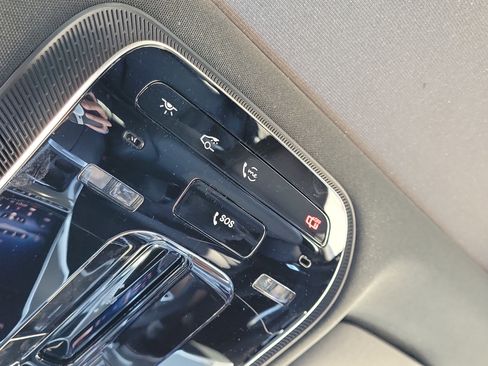 Used 2023 Mercedes-Benz C 300 Sedan w/ Exclusive Trim Package image 23