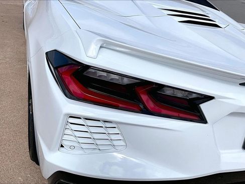 Used 2026 Chevrolet Corvette Stingray Premium Conv w/ Z51 Performance Package RWD image 25