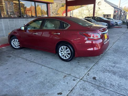 Used 2015 Nissan Altima 2.5 S w/ Power Driver Seat Package image 12