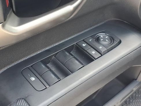 Certified 2025 Toyota Tacoma TRD Sport image 12