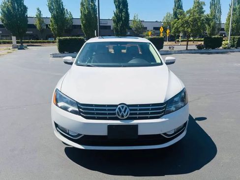Used 2014 Volkswagen Passat TDI SE FWD image 8