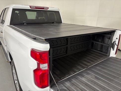 Used 2025 Chevrolet Silverado 1500 LTZ RWD image 47