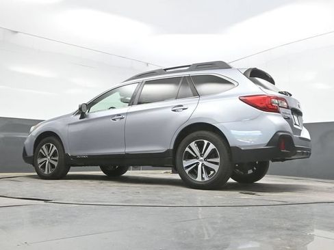 Used 2019 Subaru Outback 2.5i Limited AWD/4WD image 33