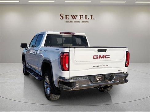 Used 2020 GMC Sierra 1500 SLT image 3