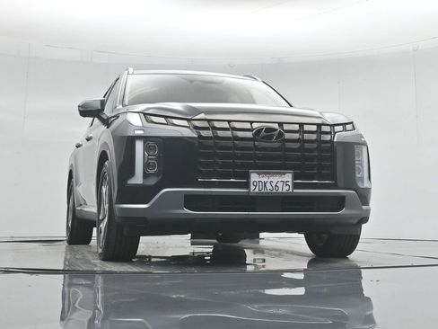 Used 2023 Hyundai Palisade Limited w/ Cargo Package image 48