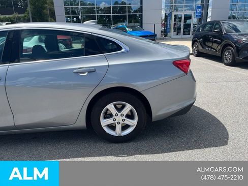 Used 2024 Chevrolet Malibu LT FWD image 5