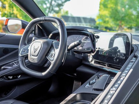Used 2023 Chevrolet Corvette Stingray Preferred Conv w/ Z51 Performance Package RWD image 53