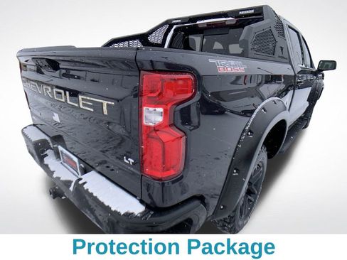 Used 2024 Chevrolet Silverado 1500 LT Trail Boss w/ Convenience Package II image 7