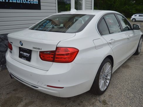 Used 2015 BMW 328i xDrive Sedan AWD/4WD image 5
