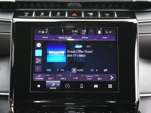 Used 2025 Jeep Grand Cherokee Laredo X w/ Luxury Tech Group I AWD/4WD image 13