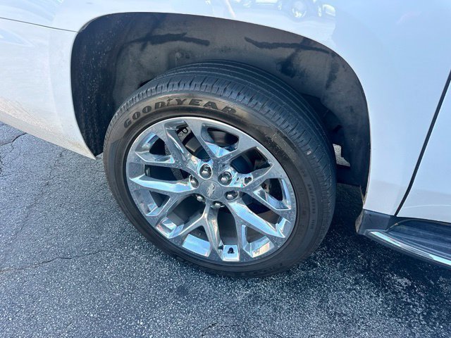 Used 2018 Chevrolet Suburban Premier AWD/4WD image 34
