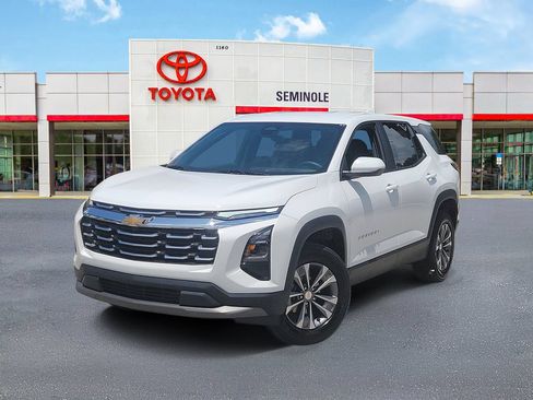 Used 2026 Chevrolet Equinox LT FWD image 1