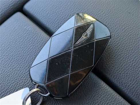 Used 2025 Genesis GV80 3.5T Advanced image 28